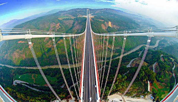 The most dangerous bridges in the world