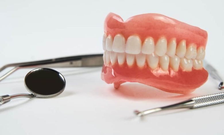 emergency denture repairs in Adelaide