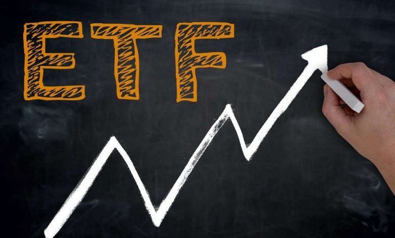 What are the benefits of ETFs