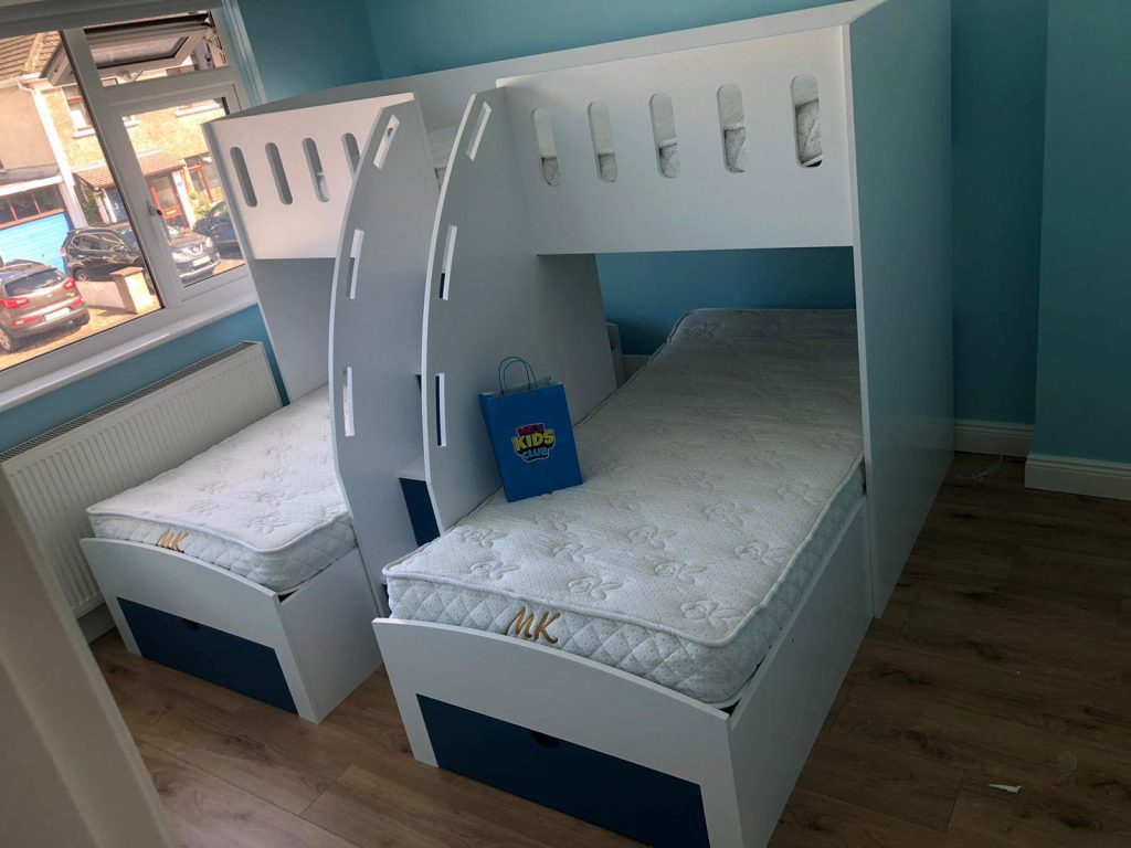 triple bunk beds