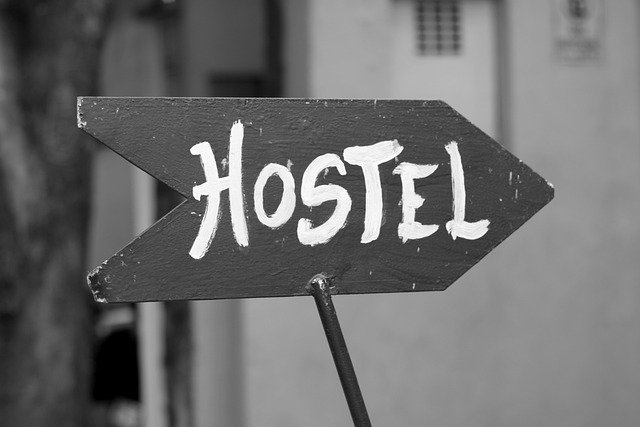 tips to pick the hostel