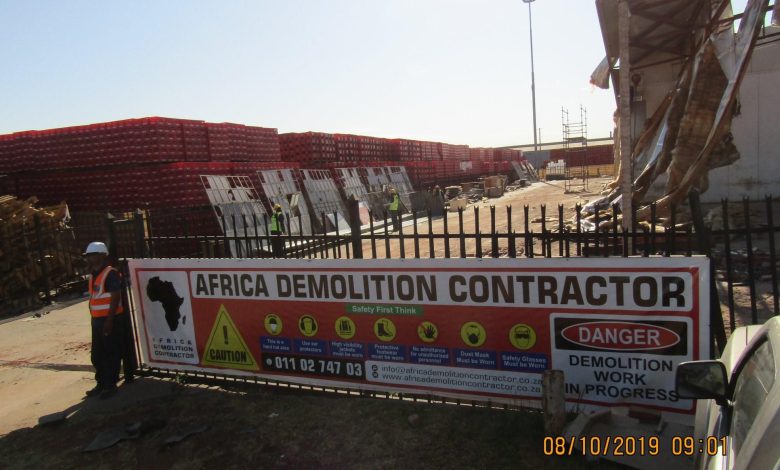 Steel demolition contractors