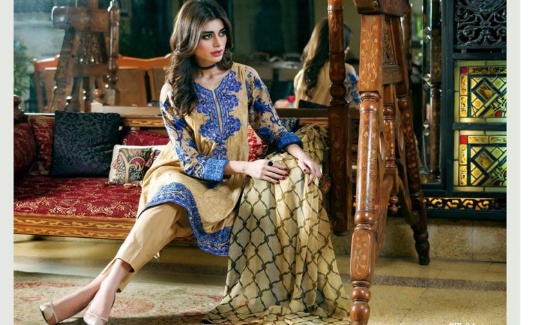 Buy unstitched ladies suits Online in Pakistan 2022 Designs | Huge Range of Women Fabric