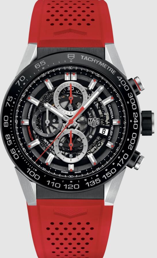 TAG HEUER CARRERA